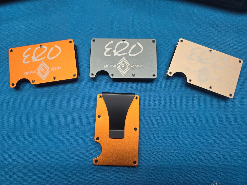 ero game gear wallet